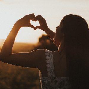 Цитати про життя в моменті: підбірка для натхнення та соцмереж