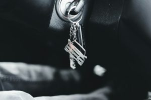 Як зняти авто з обліку онлайн в Україні та коли потрібен сервісний центр
