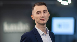 Едем Адаманов: біографія, освіта, кар’єра в МОЗ і декларація